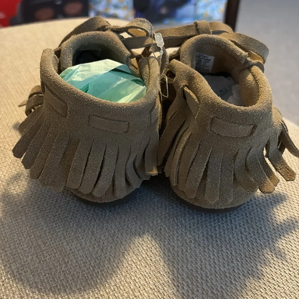 NWOT Lands' End Girls' Fringe Moccasins